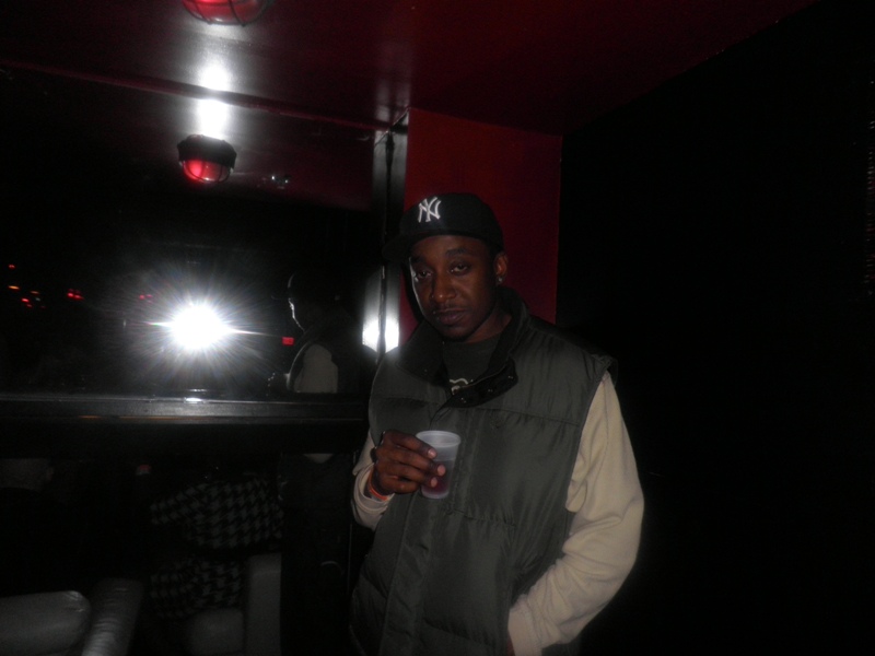 in the club sipping on grey goose and cran what y